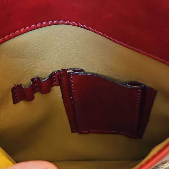 Manufactus Italy Red Leather Crossbody Bag - Picture 9 of 10